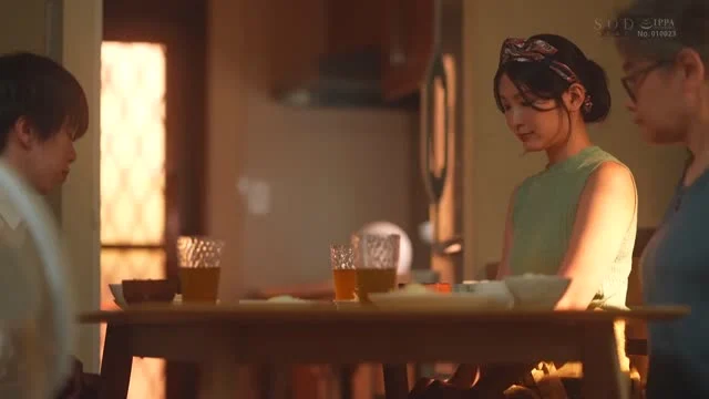 START-220 Nhờ bà chị dễ thương hướng dẫn cách ăn cháo lưỡi